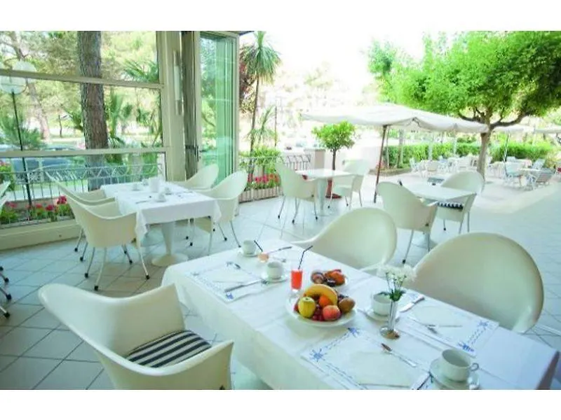 Fenice Canton  4*, Canton (Treviso) Italien